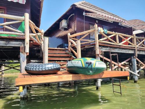 Overwater cottage - Slovak Tahiti, Senec