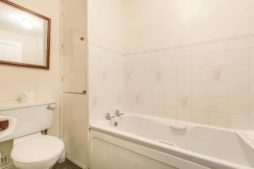 Flat 8 - image 3