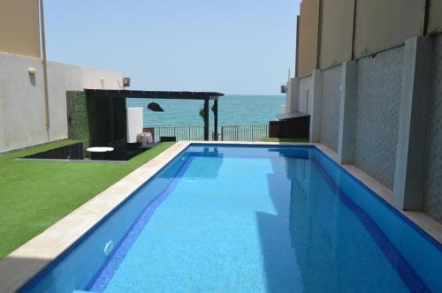Wave Resort - Amwaj Chalets in ดาห์ราน