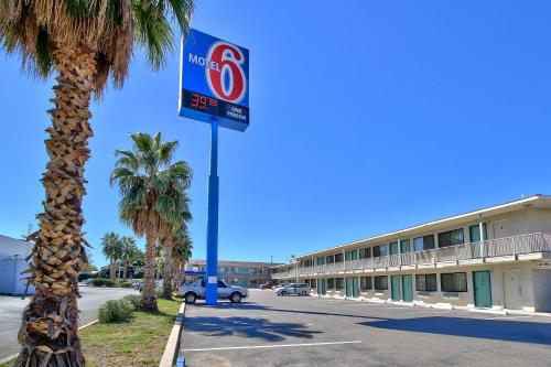 Motel 6-Nogales, AZ - Mariposa Road