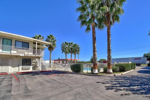 Motel 6-Nogales, AZ - Mariposa Road