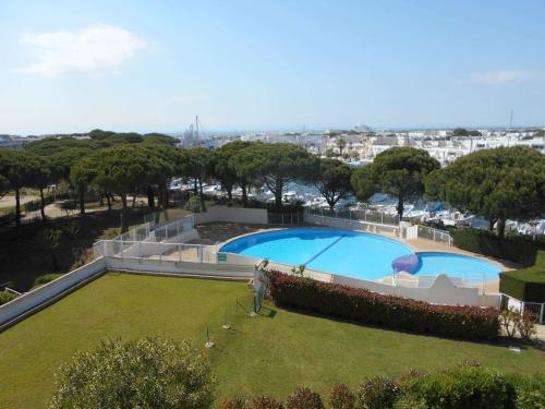 Appartement Port Camargue, 1 pièce, 4 personnes - FR-1-250-240 - Location saisonnière - Le Grau-du-Roi