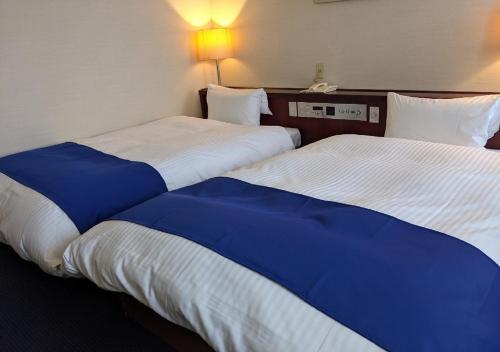 Standard Twin Room - Non-Smoking