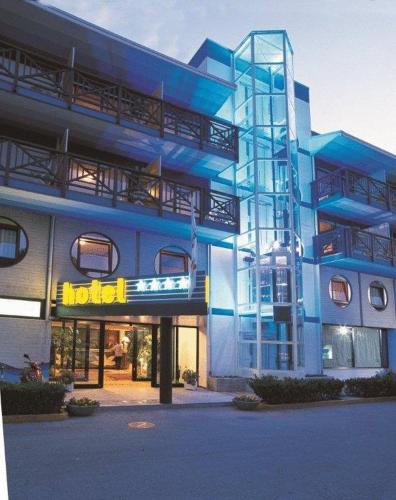 Hotel Marina Uno - image 11