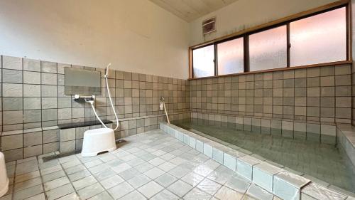 Hot spring bath, Tougoukan in Yurihama