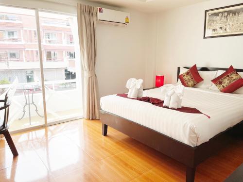 Silver Resortel Phuket Room Type - Queen Room with Balcony