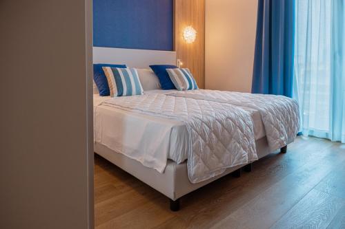 372728657 Hotel Galassia Suites & Spa
