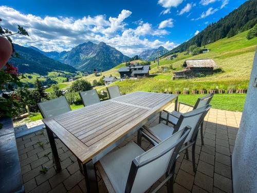 A szálláshely kívülről, Bi-dr-Gondamaika in Hirschegg (Vorarlberg)