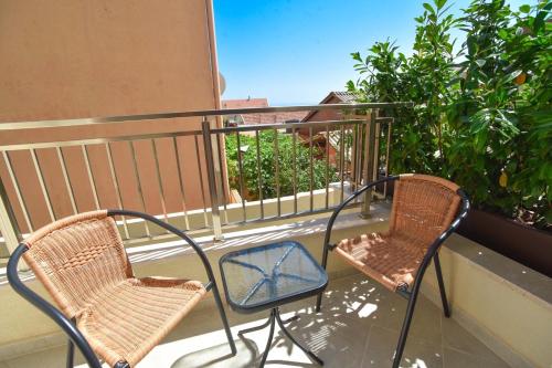 Vista Mar Apartments - image 8