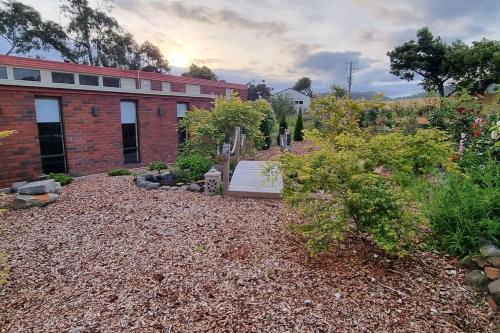 Bridgecroft House - Spacious & serene family home
