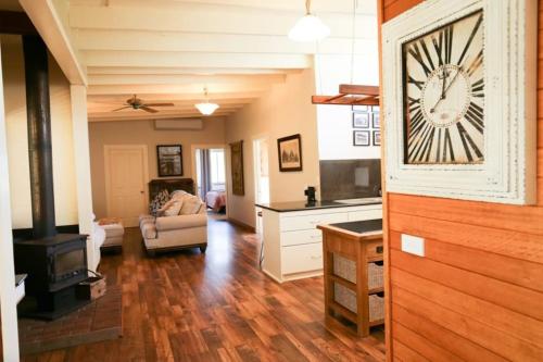 Bridgecroft House - Spacious & serene family home