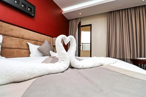 Bed, سيتي ريزيدنس للاجنحة الفندقية City Residence Hotel Suites in Al Anud