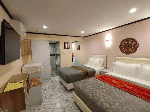 372743769 Cana Boutique Hotel