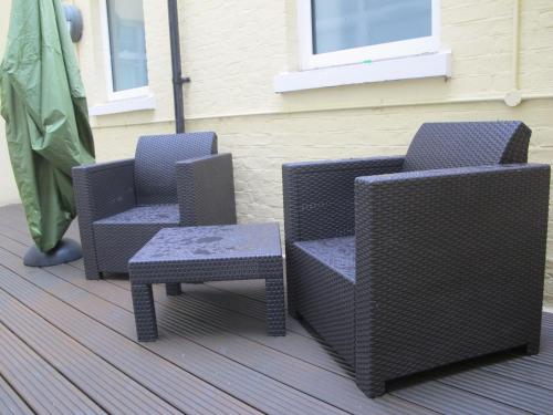 BLOOMSBURY APARTMENTS - image 4