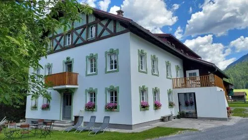 De Nussi's Chalet 1 in Bach, Österreich