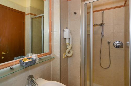 Hotel Bella Riviera - image 14
