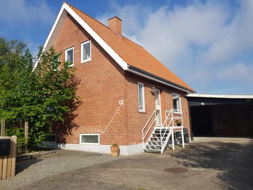  Hus til stor familie in 6261 Bredebro