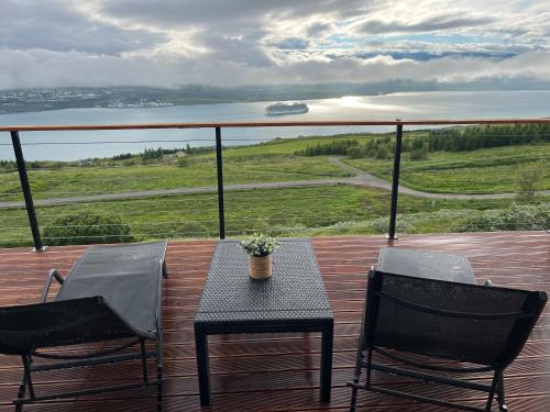 Akureyri - cabin with an amazing view