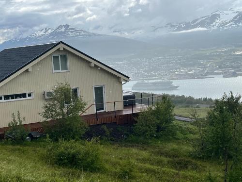 Akureyri - cabin with an amazing view