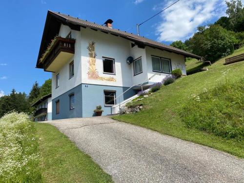 Haus Nocky Mountains - Apartment - Radenthein