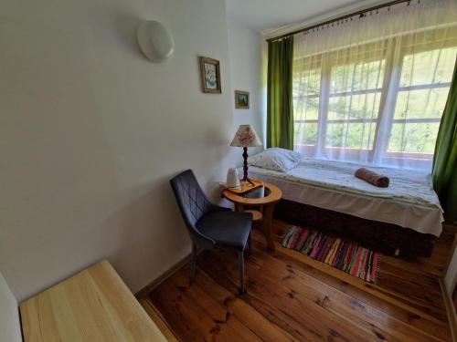 Single Room with Private Bathroom