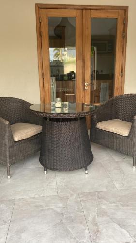 Colonial cocoon studio