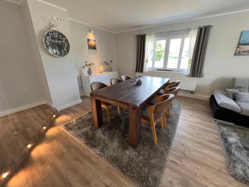 Bungalow 4 Schlafzimmer 8 Personen Parkplatz Grundstück Garten, Lipsk (zdjęcie 11)