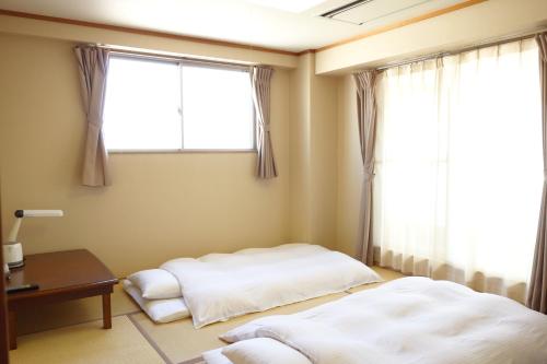 Japanese-Style Room