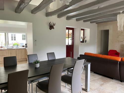 Iekārtas, Le Clos des Buis 2 gîtes 6CH 4 SDB 4 WC (Le Clos des Buis 2 gites 6CH 4 SDB 4 WC) in Veretz
