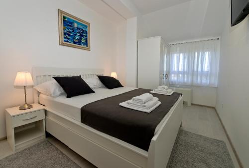 Apartment Maria - free garage 3