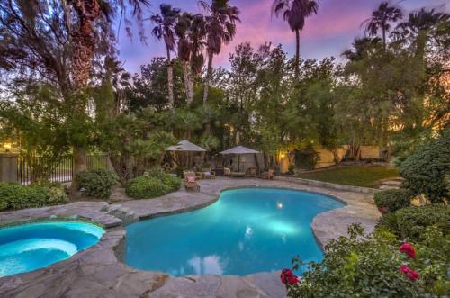Villa Greens- 5,700sf Luxury Las Vegas Pool - Accommodation - Las Vegas