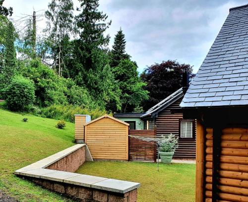 Kert, Upper Rosemount Lodge in Blairgowrie