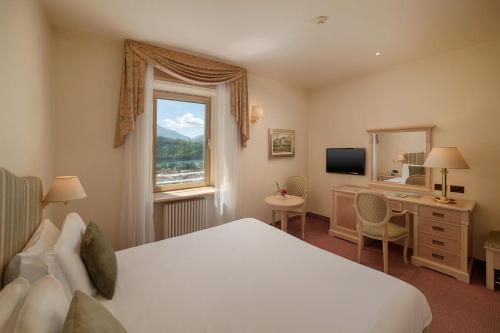 Camera doppia o twin, premium, vista sul lago, accesso alla spa