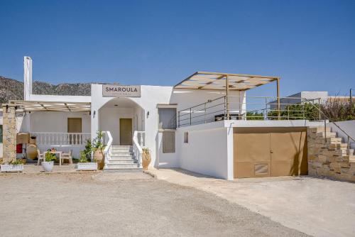 SMAROULA in Innachori