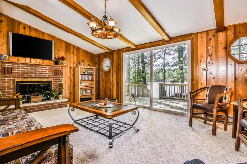 Poppas Paradise in Saint Germain, USA