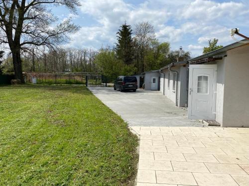 Bungalow 4 Schlafzimmer 8 Personen Parkplatz Grundstück Garten, Lipsk (zdjęcie 6)