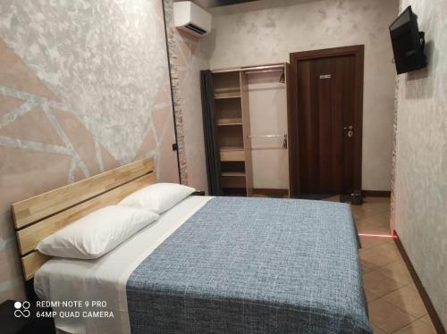 Top Apartments Roma 1 Metro A Free Parking, Rome (photo 4)