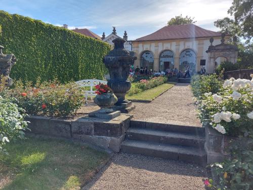 Apartments Rose Garden