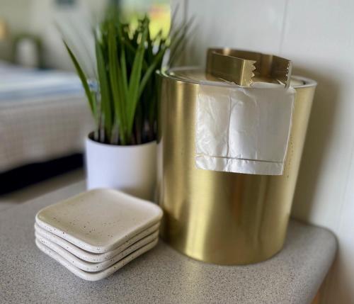 海景汽车旅馆和小屋