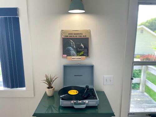 海景汽车旅馆和小屋