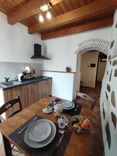 Kitchen, La Corte Dei Baroni in Loceri