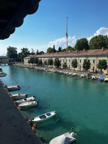  C House Rooms Lake in Peschiera del Garda