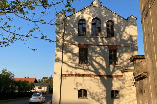 NEUES GESINDEHAUS (Rittergut Oelzschau b. Leipzig)