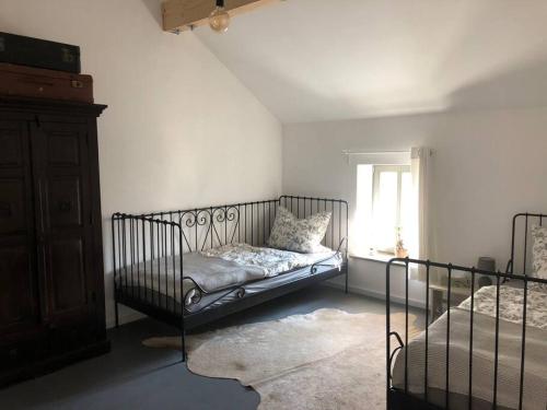 NEUES GESINDEHAUS (Rittergut Oelzschau b. Leipzig) in Rötha, Deutschland