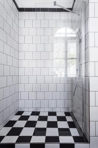 Superior Triple Room image 1