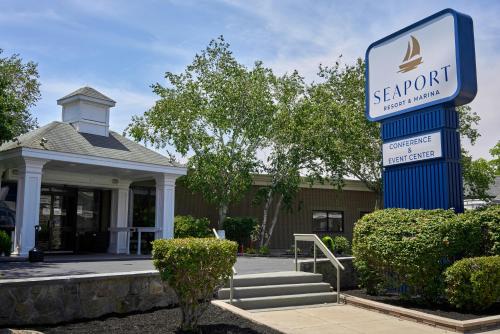 Seaport Resort and Marina in Fairhaven, USA