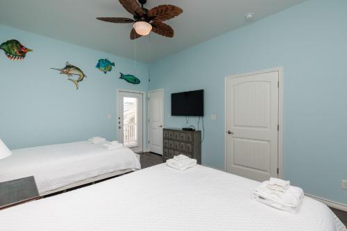 Village by the Beach L824K by Padre Escapes - image 6