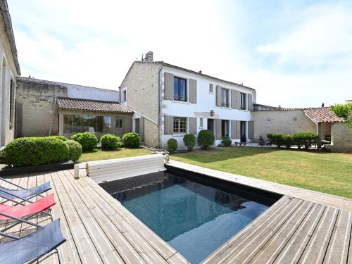 Maison La Flotte, 5 pièces, 10 personnes - FR-1-258-137 gîte à louer Plage de la Clavette