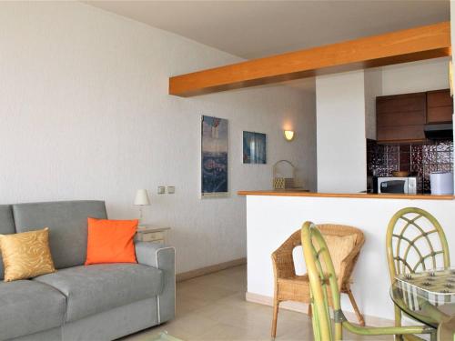 Appartement Villeneuve-Loubet, 2 pièces, 4 personnes - FR-1-252A-80 - Location saisonnière - Villeneuve-Loubet