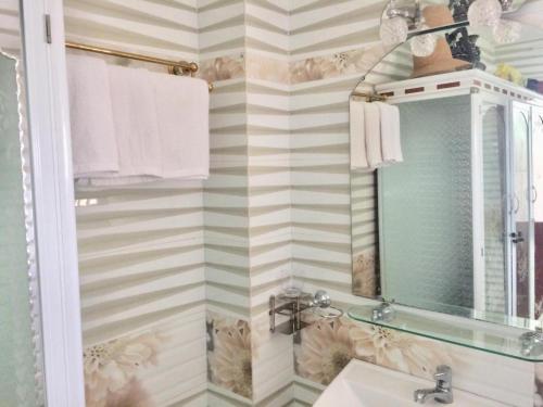 Nhà Nghỉ Nguyên Anh